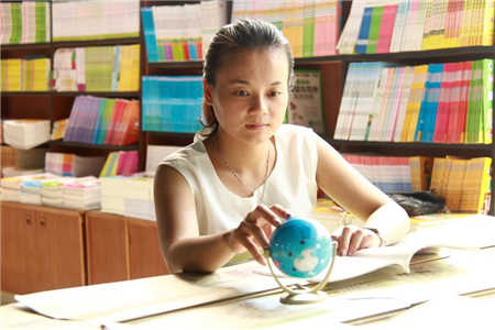 四川教師資格證綜合素質(zhì)寫作結(jié)構(gòu)布局之引議聯(lián)結(jié)式 